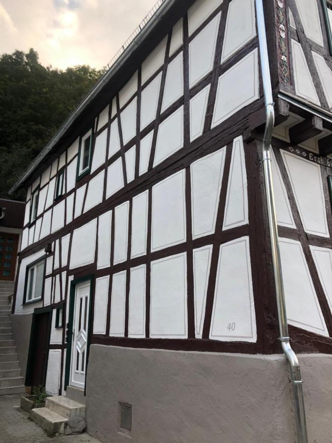 Schoene Ferienwohnung Burgruine Fachwerkhaus Bacharach Buitenkant foto